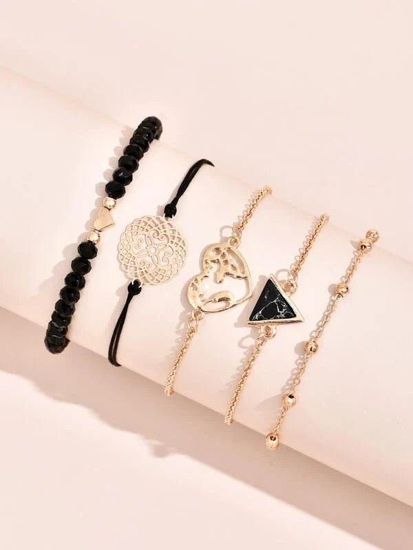 Shein - Bracelet With 5 Heart Details