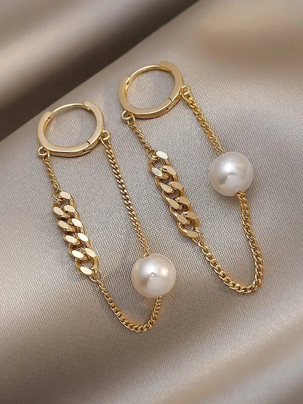 Shein - Faux Pearl And Chain Embellished Earrings