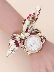 Shein - Floral Pattern Quartz Watch With Twilight Strap Design