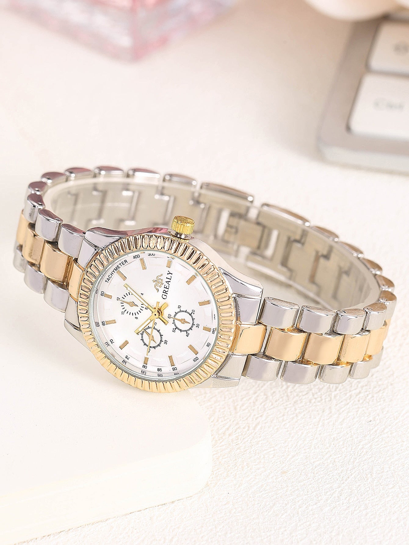 Shein - 1pc Minimalist Quartz Watch & 4pcs Bracelet & 1pc Strap Link Removal Tool