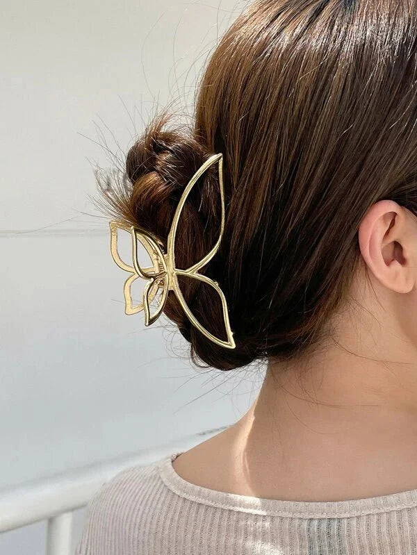 Shein - Dazy Butterfly Hair Handle