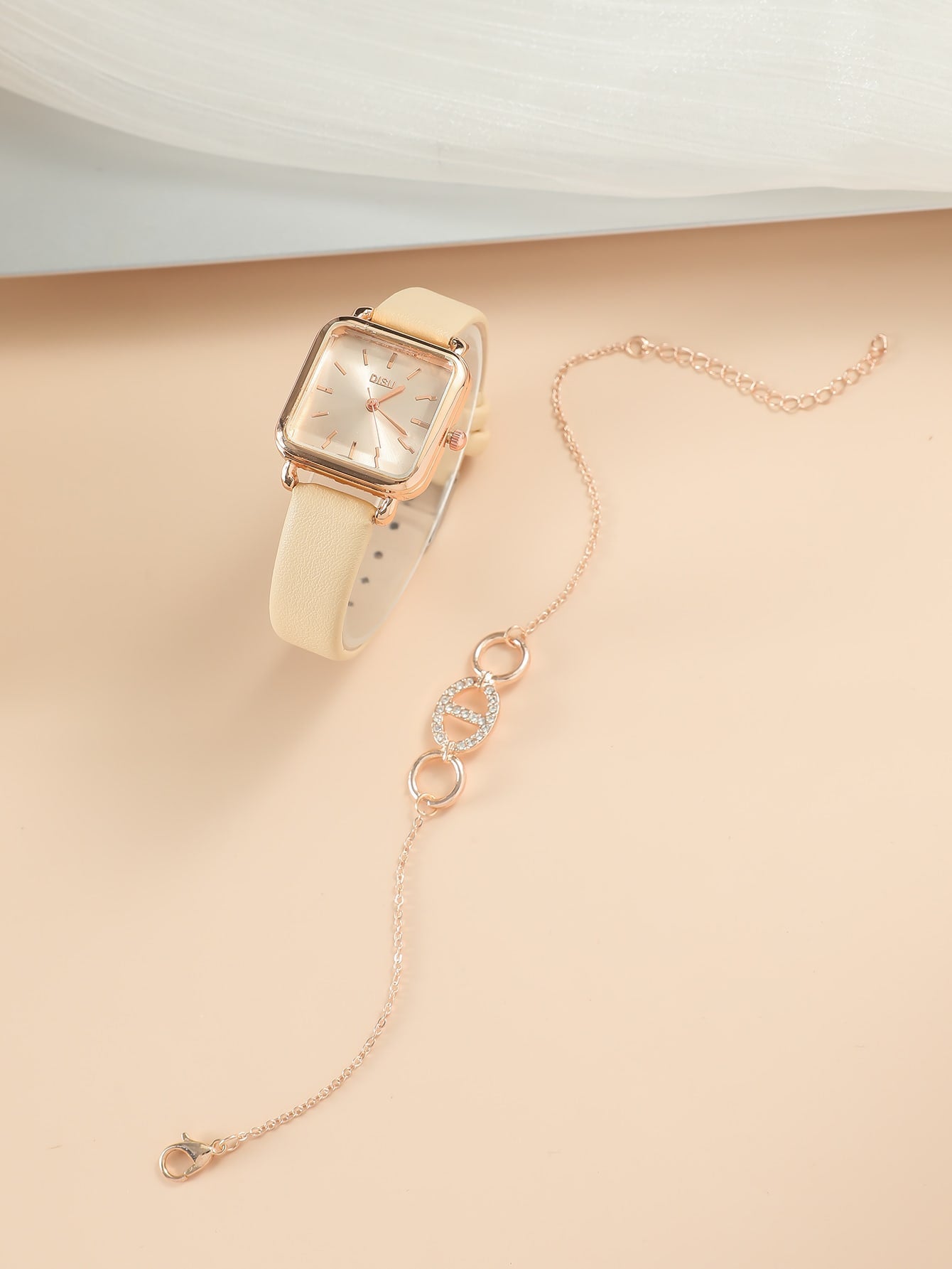 Shein - 1pc Minimalist Quartz Watch & 1pc Bracelet