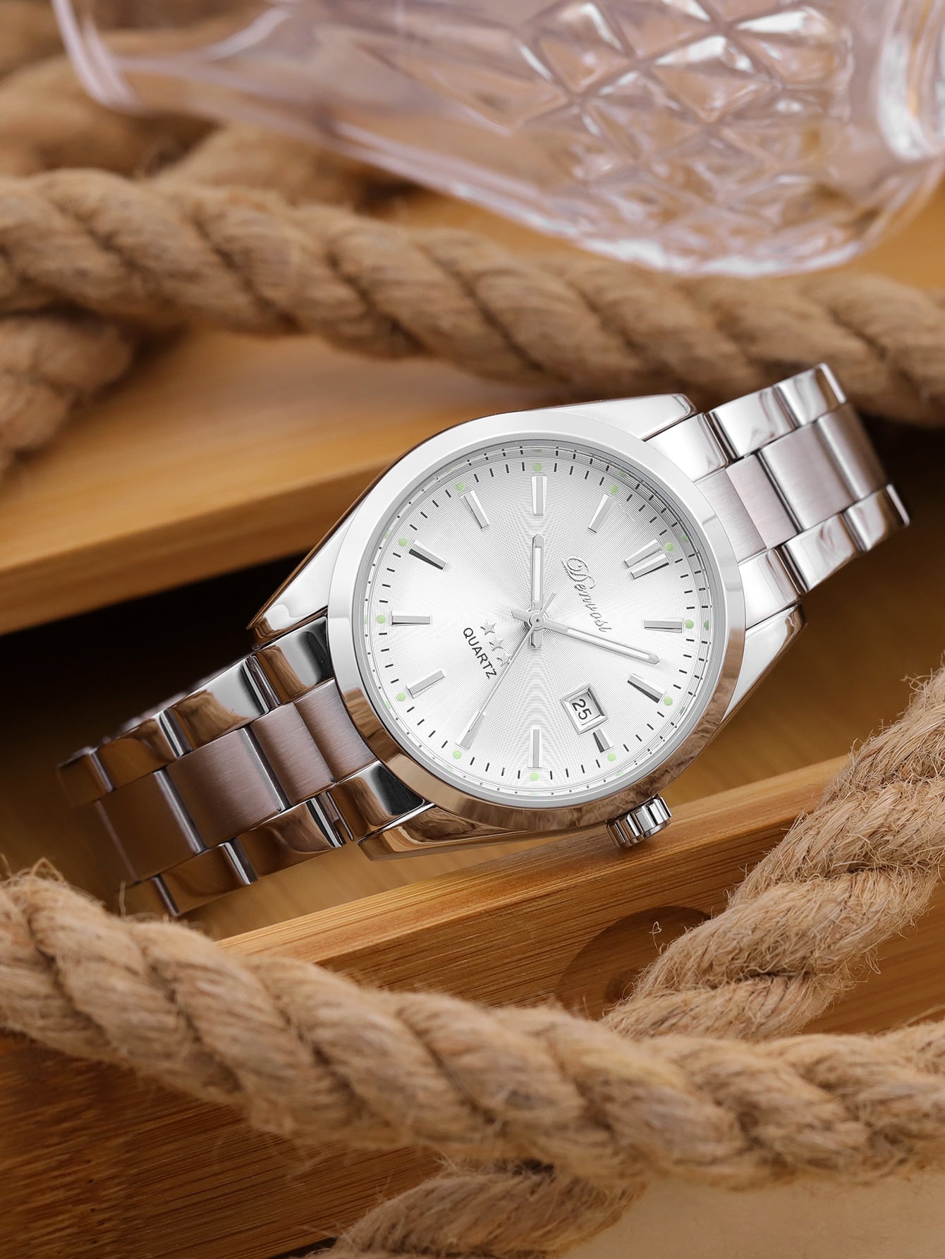 Shein - 1pc Men Water Resistant Quartz Watch
