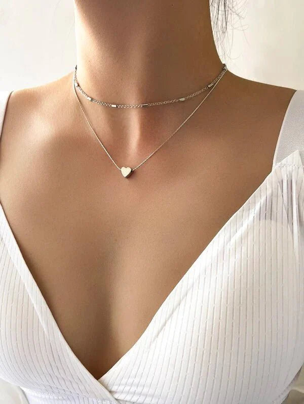 Shein - X Otwarte Drzwi 2-Piece Heart Embellishment Necklace