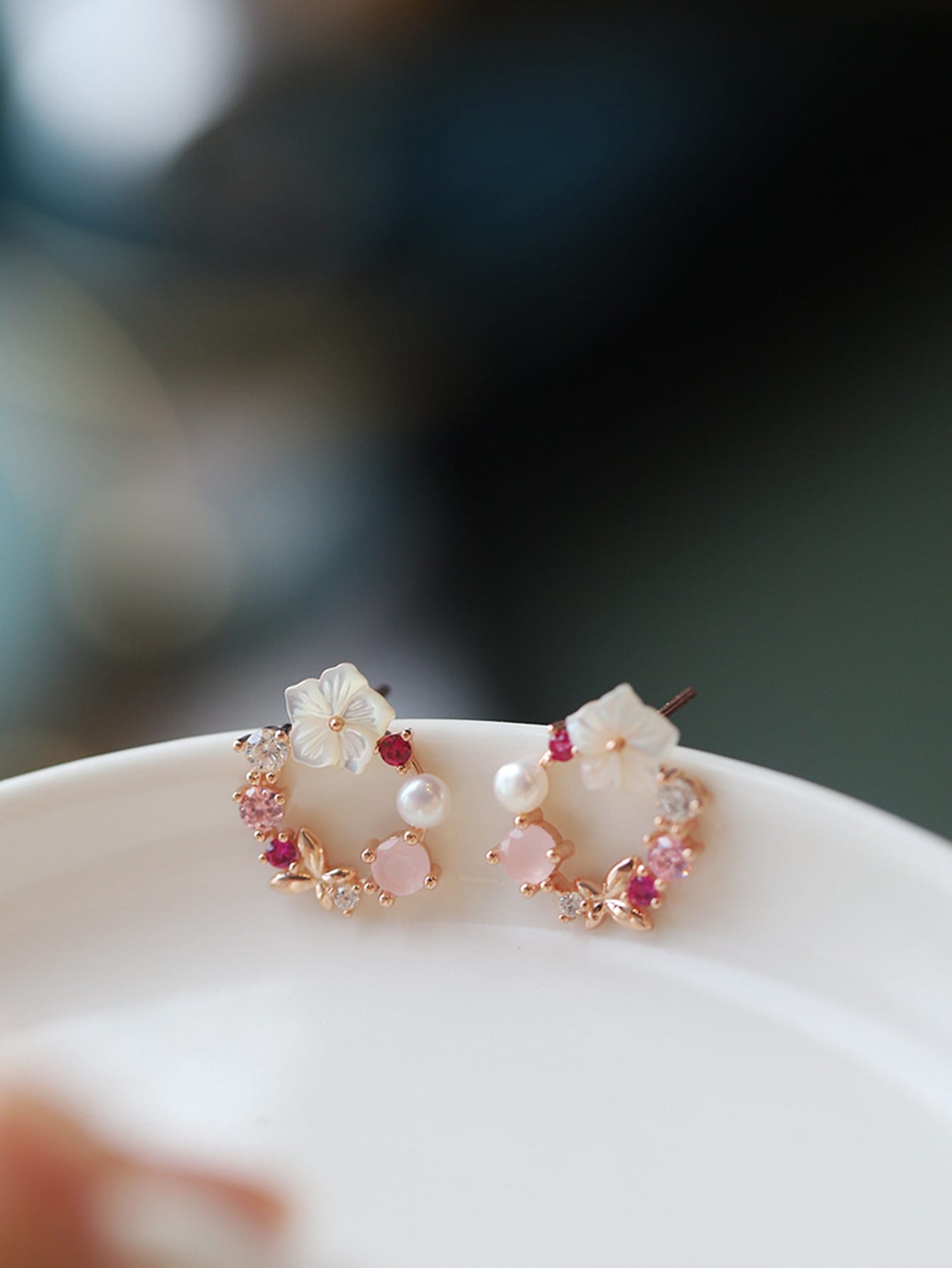 Shein - Rhinestone & Flower Decor Stud Earrings