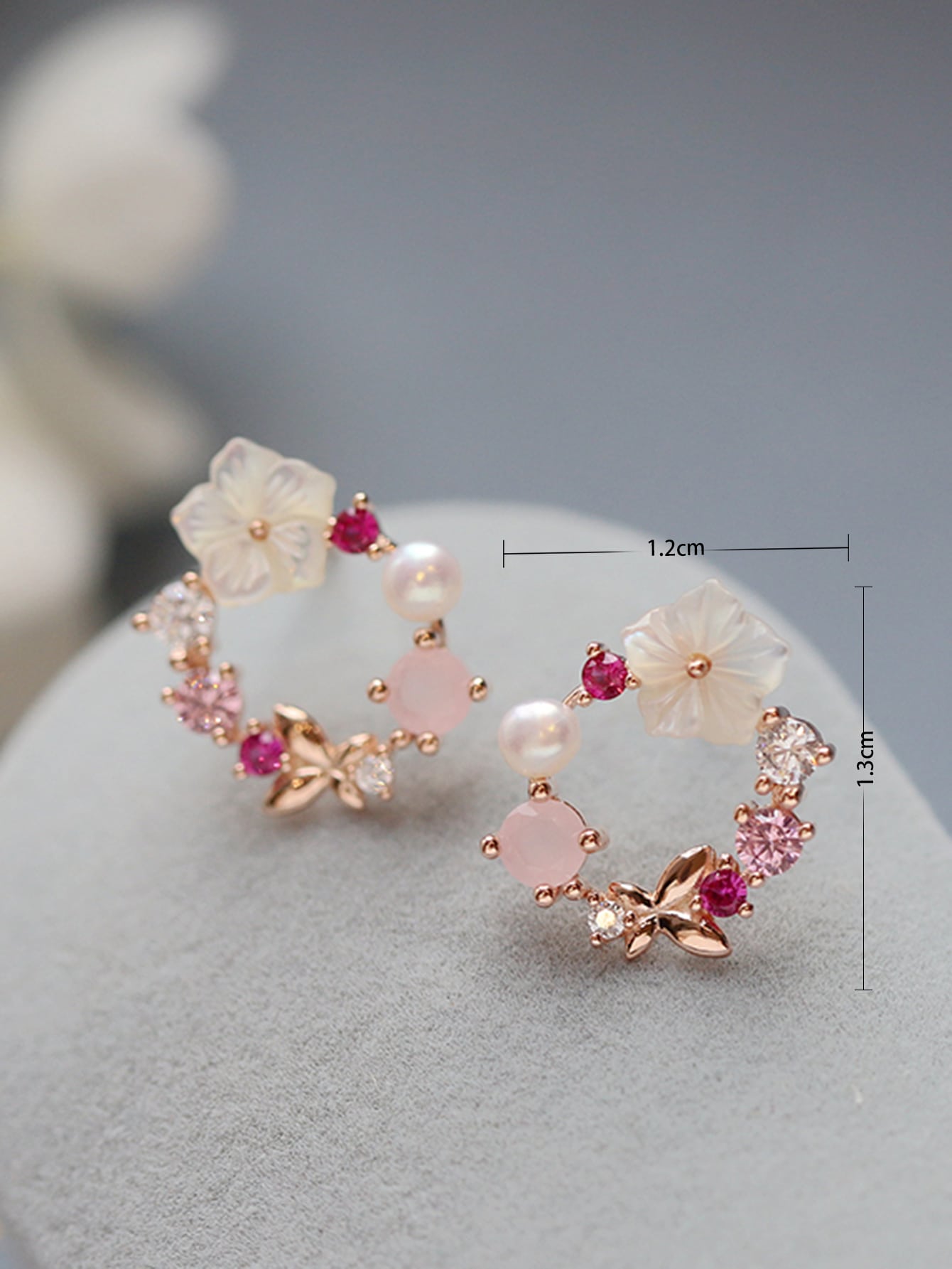 Shein - Rhinestone & Flower Decor Stud Earrings