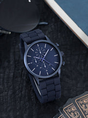 Shein - Men Round Pointer Quartz Watch