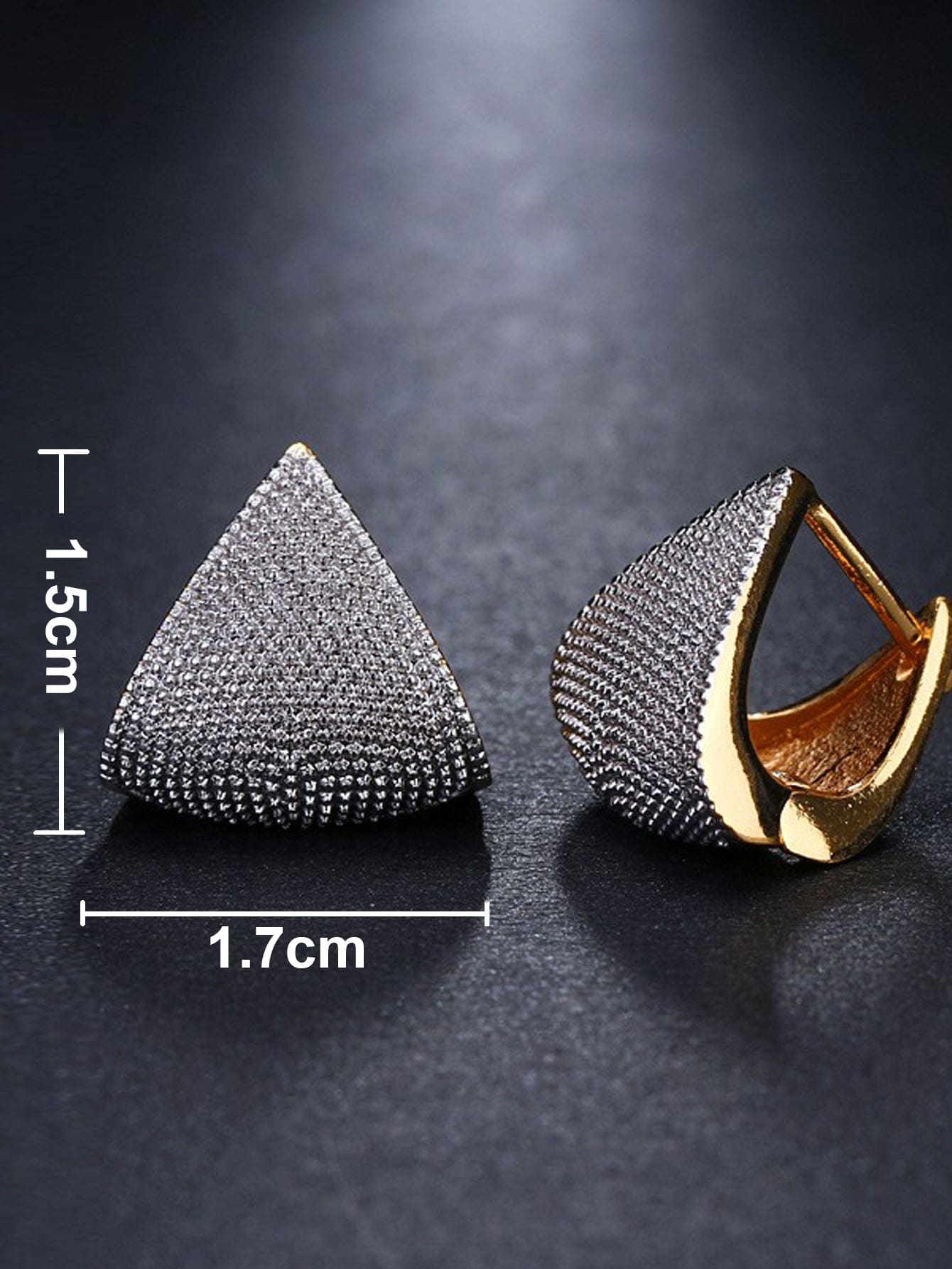 Shein - 2Pcs Men Triangle Design Earrings