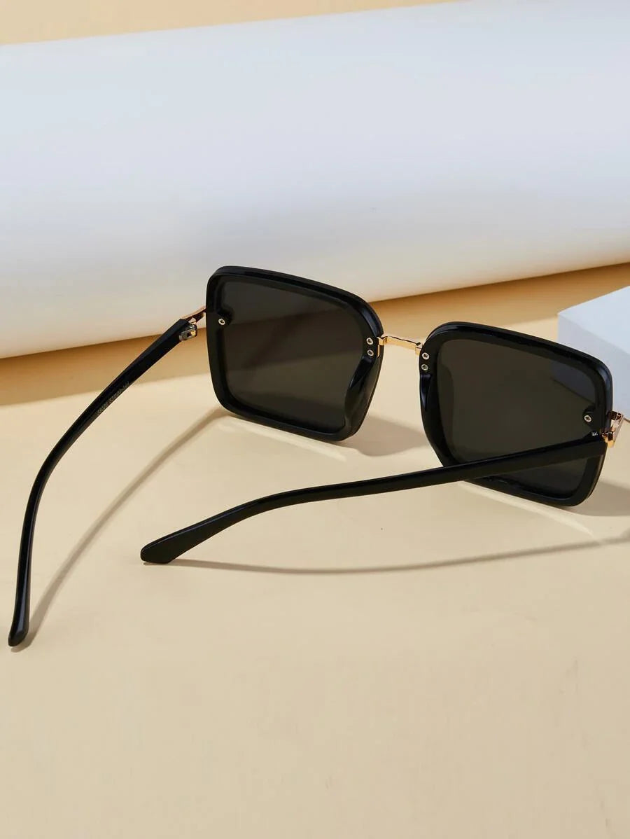 Shein - 1pair Unisex Square Frame Fashion Sunglasses For Summer
