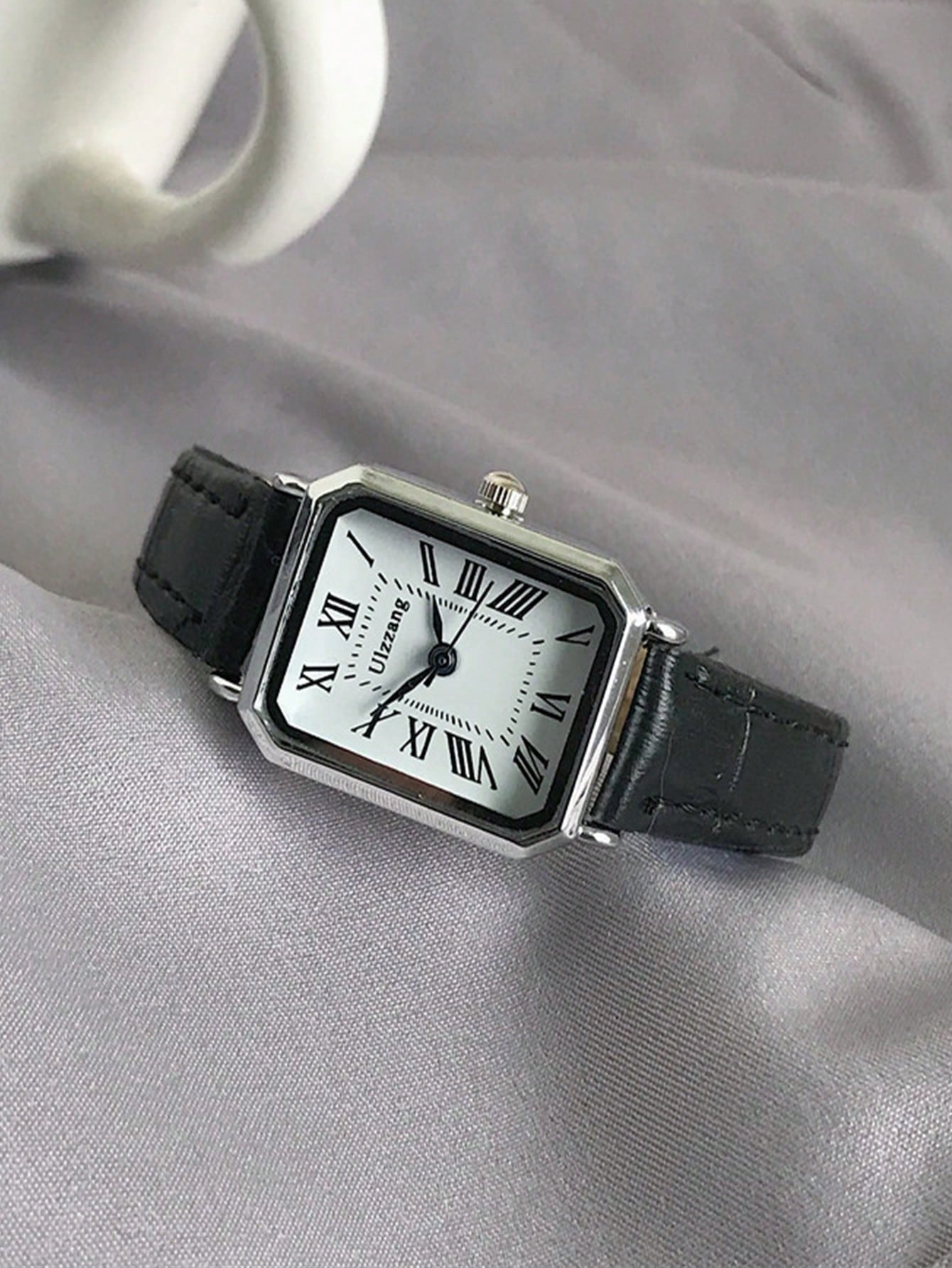 Shein - Minimalist Rectangular Faux Leather Strap Watch