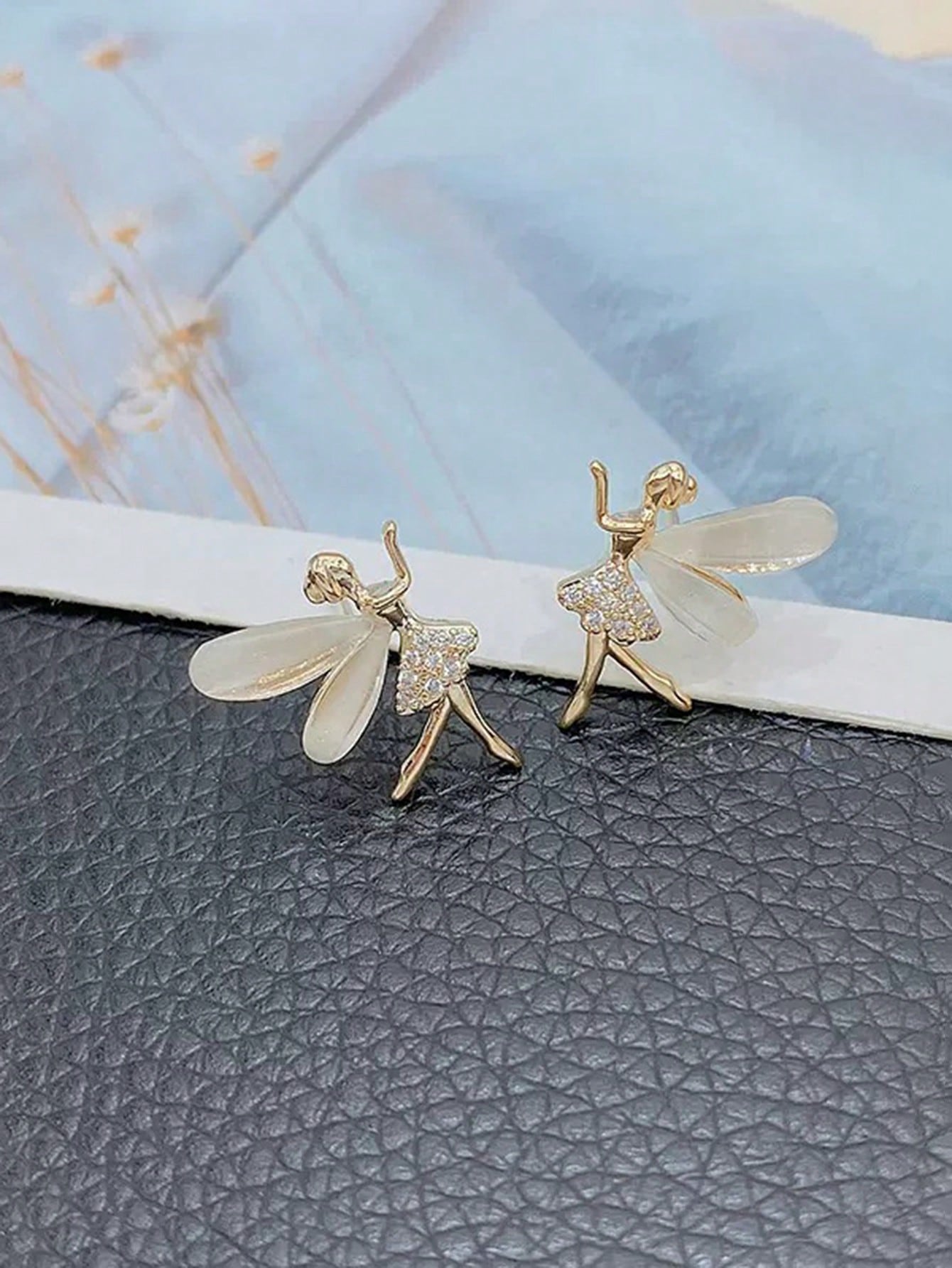 Shein - 1pair New Cute Korean Style High-end Elf Earrings For Women, Sweet And Cool Ear Jewelry