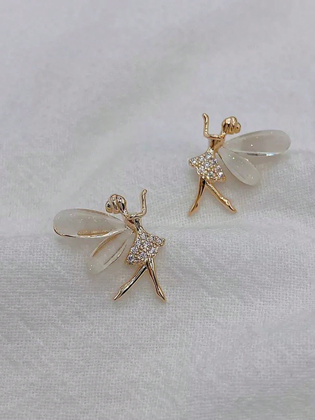 Shein - 1pair New Cute Korean Style High-end Elf Earrings For Women, Sweet And Cool Ear Jewelry