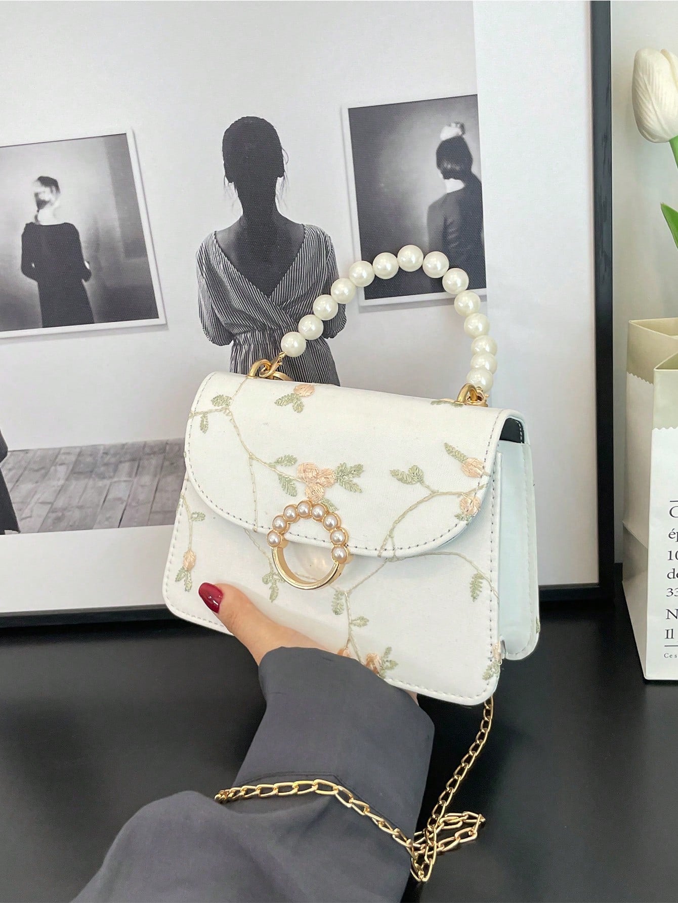 Shein - Argyle Princess Faux Pearl & Rhinestone Pearl Chain & Decor Mini Square Bag Flower Embroidery Faux Pearl Decor Fashionable For Party, Wedding, Prom And Dinner, Lipsticks, Women'S Pearl Bag