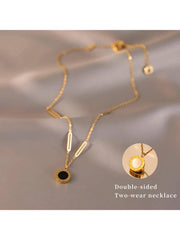 Shein - 1pc Fashionable Stainless Steel Roman Numerals Detail Round Charm Necklace For Women For Daily Decoration