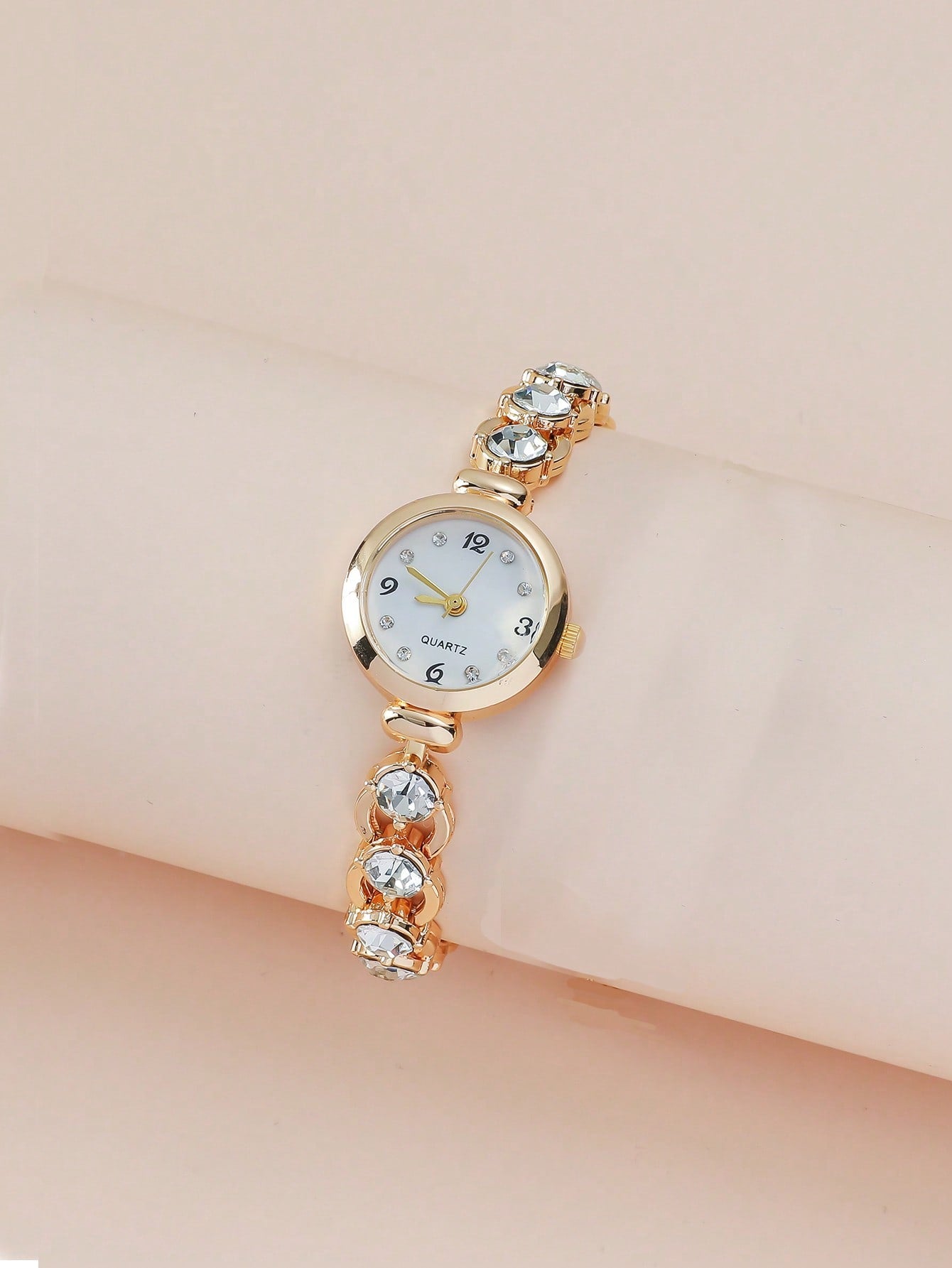 Shein - Rhinestone Decor Round Pointer Quartz Watch