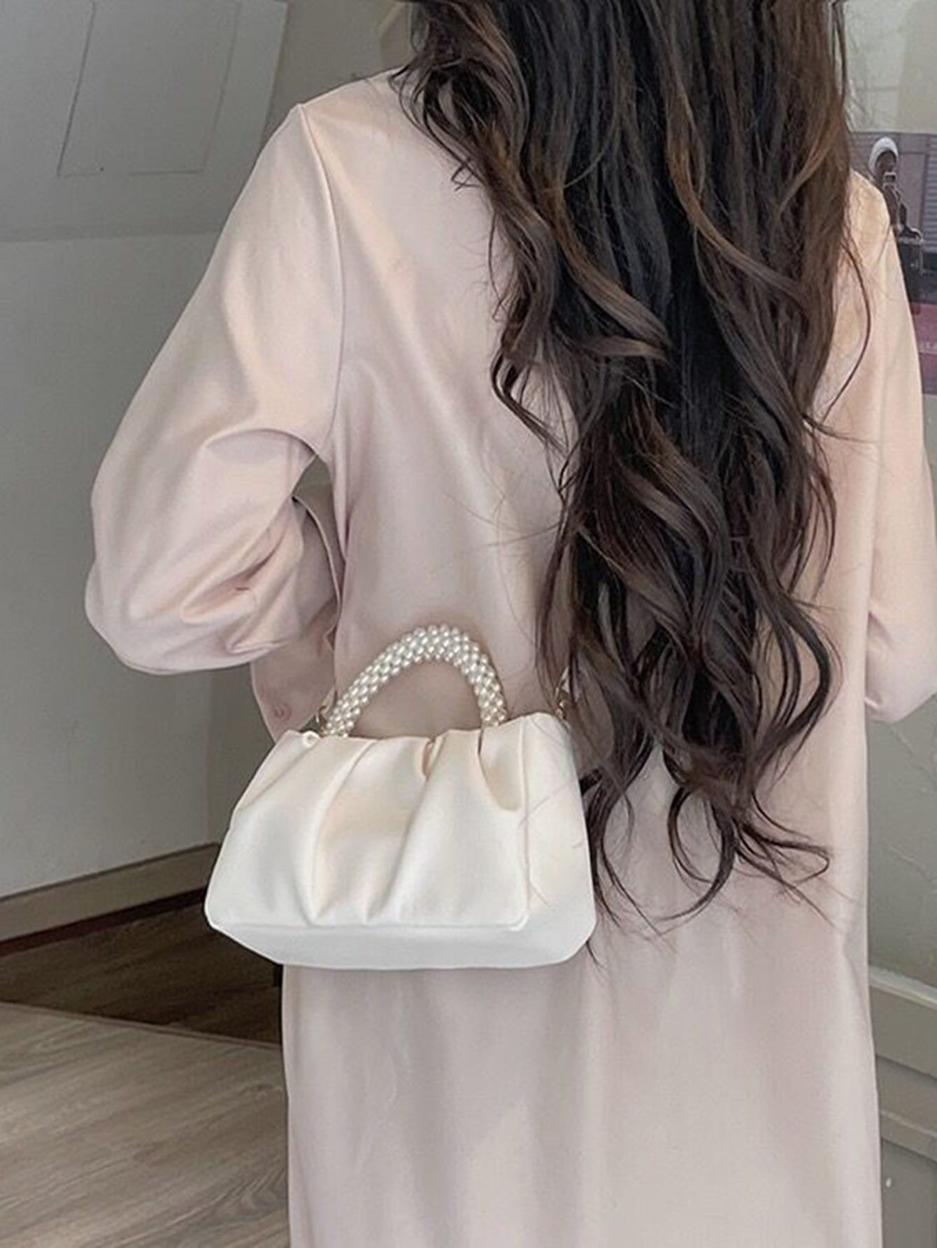 Shein - Argyle Princess Faux Pearl & Rhinestone Pearl Chain & Decor Faux Pearl Handle Cloud-Shaped Shoulder Bag