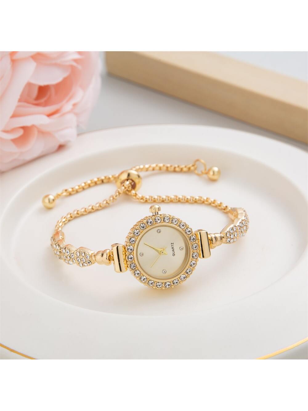 Shein - 2023 New Fashion Women's Bracelet Watch, Round Case, Stainless Steel Strap, Quartz Watch With Small Dial And Diamond Detail, Ideal Gift For Girlfriend