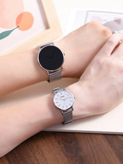 Shein - 2pcs Couple Fashionable Quartz Watches And 2pcs Magnetic Couple Heart Shaped Necklaces