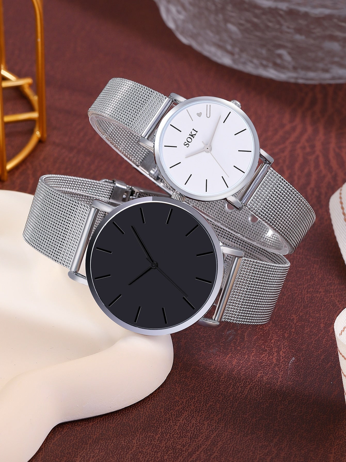 Shein - 2pcs Couple Fashionable Quartz Watches And 2pcs Magnetic Couple Heart Shaped Necklaces