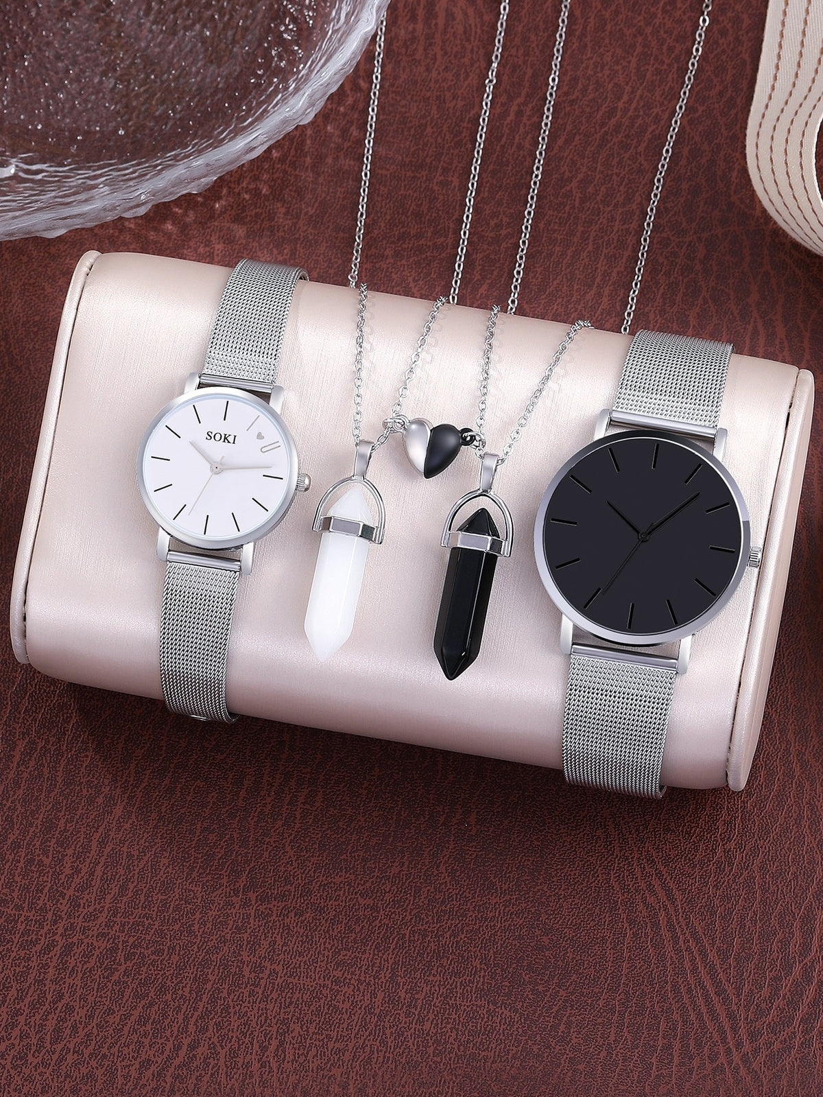 Shein - 2pcs Couple Fashionable Quartz Watches And 2pcs Magnetic Couple Heart Shaped Necklaces
