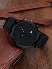 Shein - 1pc Men's Black Sports Round Calendar Indicator Quartz Watch With Nylon Strap And 3 Bracelets