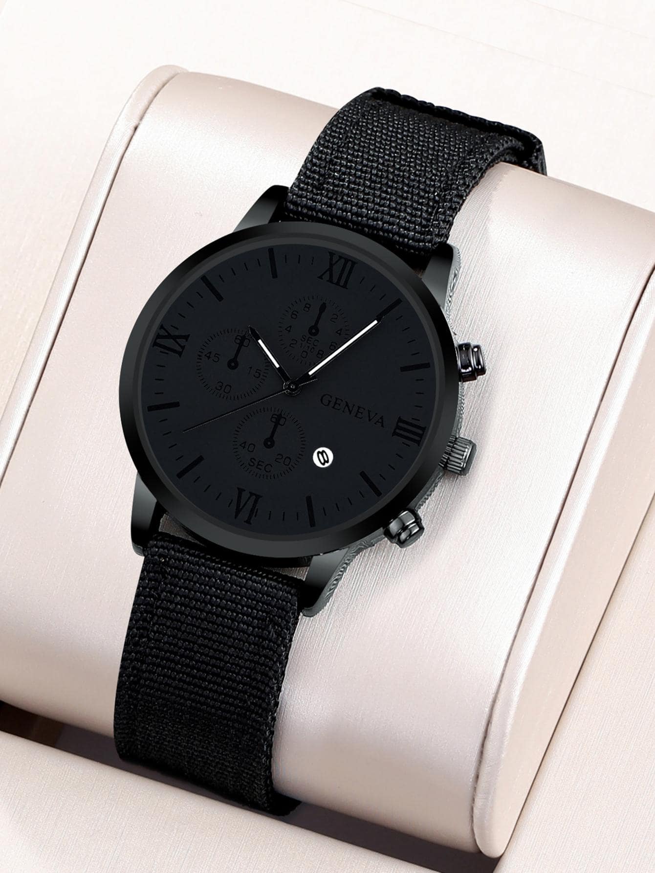 Shein - 1pc Men's Black Sports Round Calendar Indicator Quartz Watch With Nylon Strap And 3 Bracelets