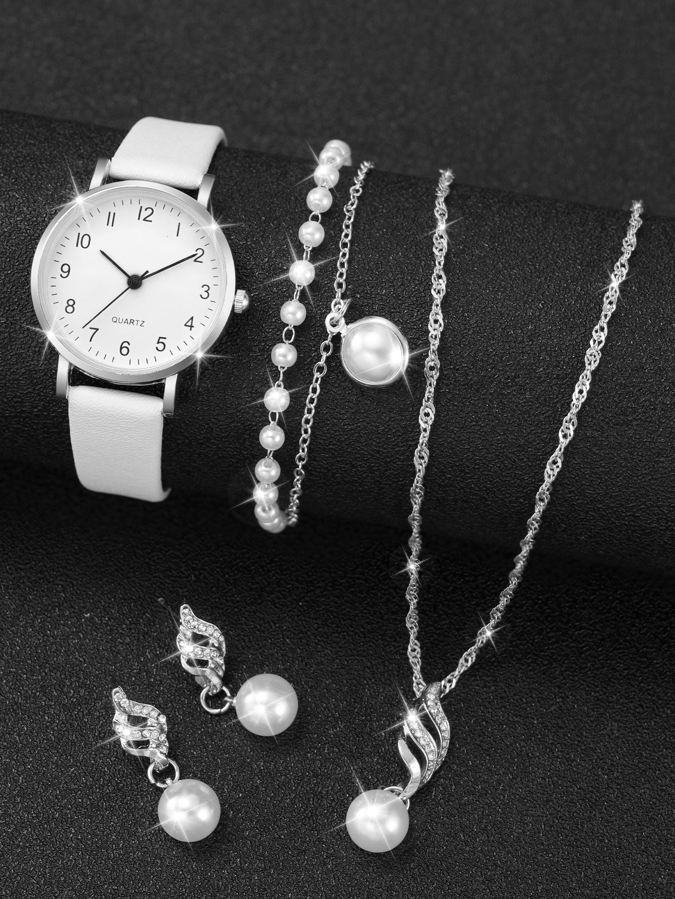 Shein - Ladies' Leather Strap Fashionable Minimalist Numeric Markers Dial Quartz Watch And Jewelry Set (5pcs/set)