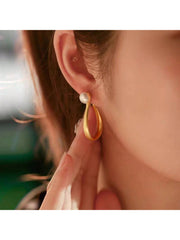Shein - 1pair European And American Style Matte Gold-plated Metallic Earrings For Women's Daily Wear