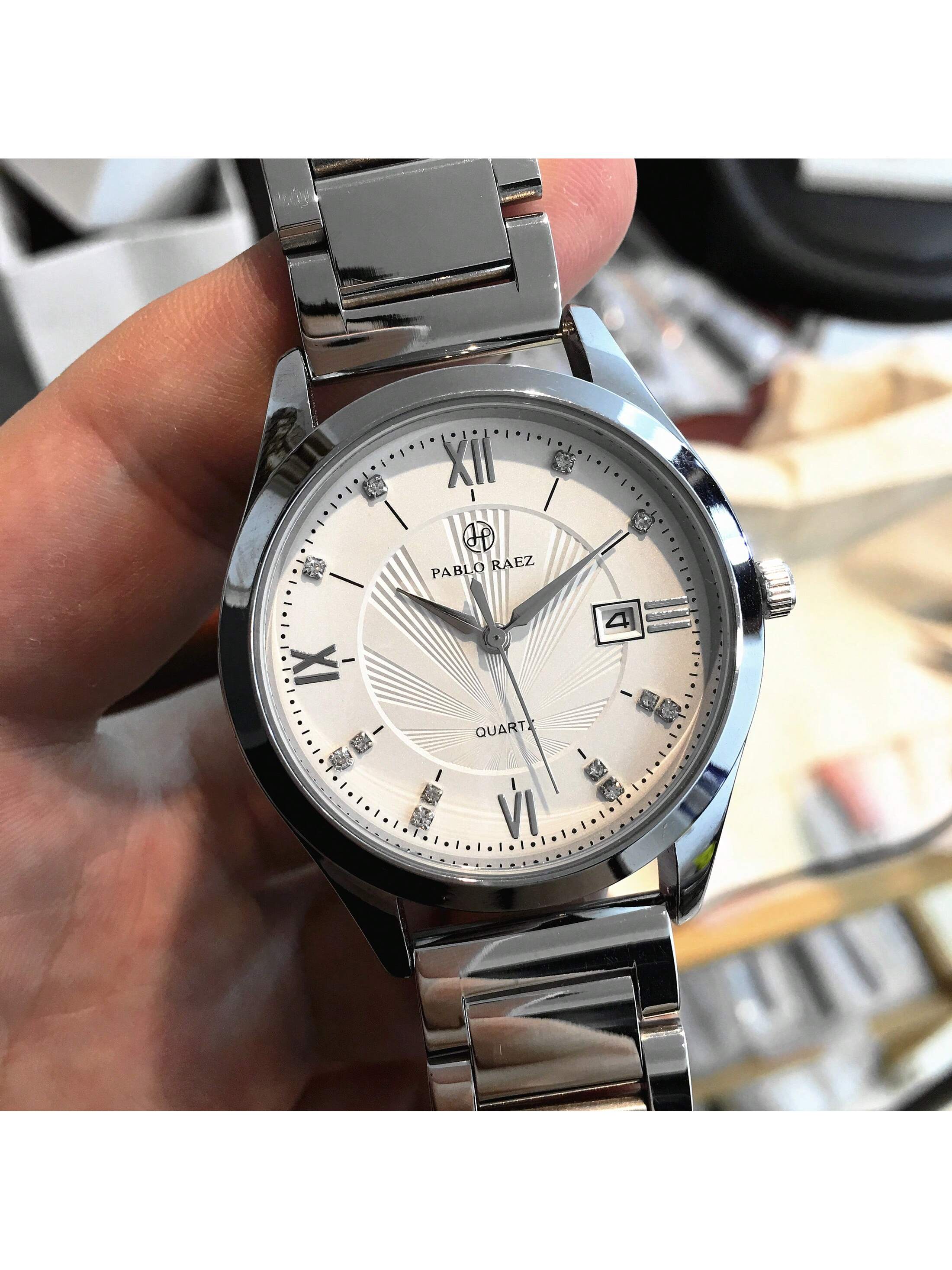 Shein - 1pc Men's Luxurious Style Wristwatch, Silver Stainless Steel Case, White Roman Numeral Dial With Rhinestone Watch