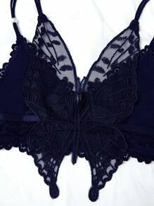 Shein - Pink lace underwear set with butterfly decoration