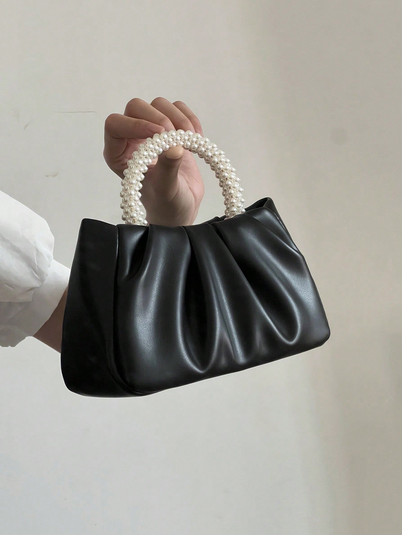 Shein - Argyle Princess Faux Pearl & Rhinestone Pearl Chain & Decor Faux Pearl Handle Cloud-Shaped Shoulder Bag