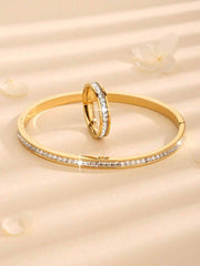 Shein Square shape stainless steel bracelet and earrings 2pcs/set is great to adorn a woman with everyday star style