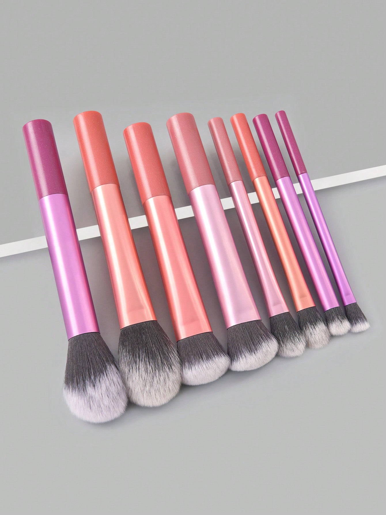 Shein - 8pcs/set Multicolor Makeup Brush Set Including Blush Brush, Powder Brush, Contour Brush, Eye Shadow Brush, Blending Brush, Highlighter Brush, Bronzer Brush, Factory Direct Sales, Findcolor