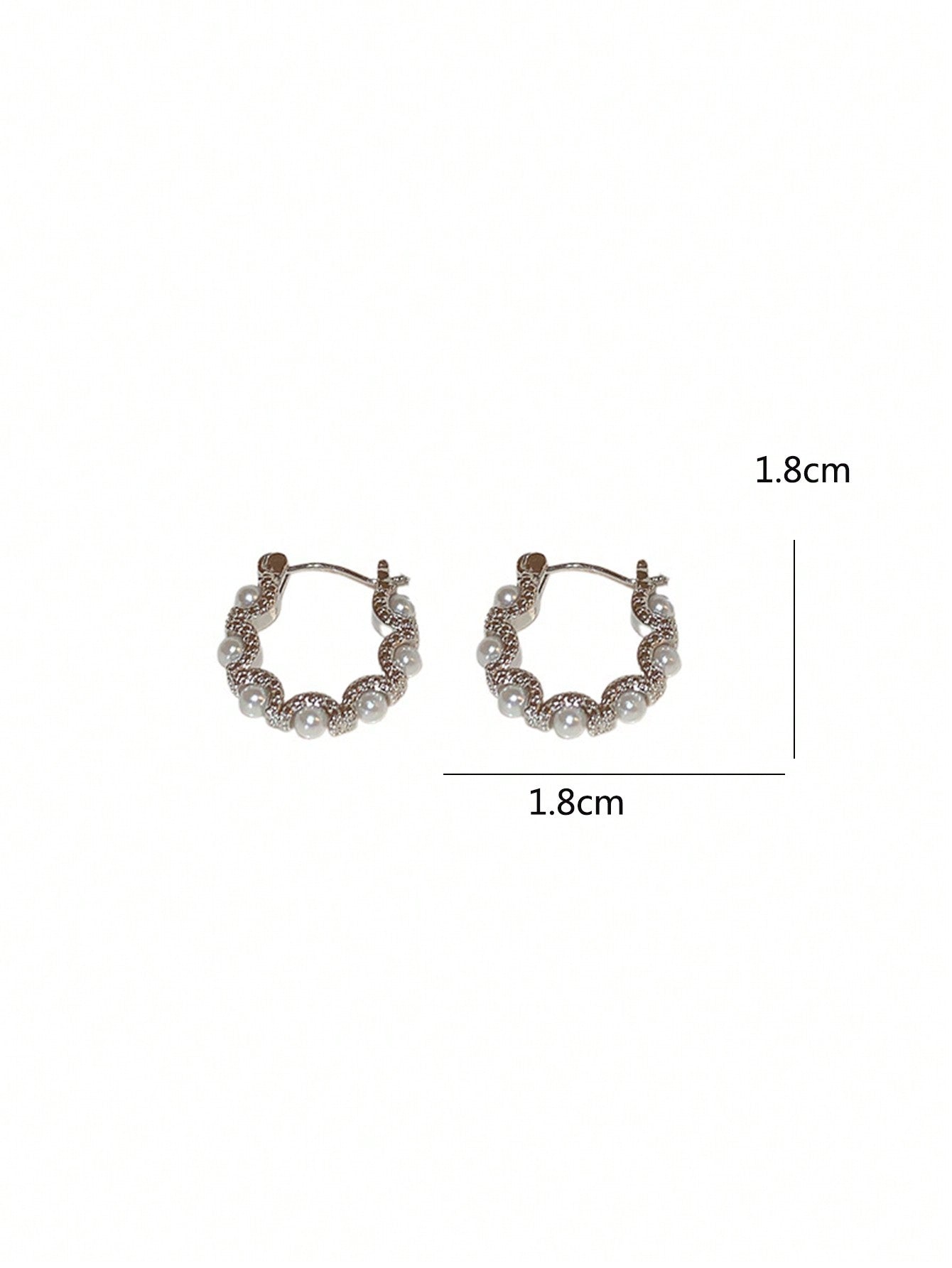Shein - 1 Pair Of Simple, Light Luxurious And High-End Vintage Hollow Circle Faux Pearl Earrings