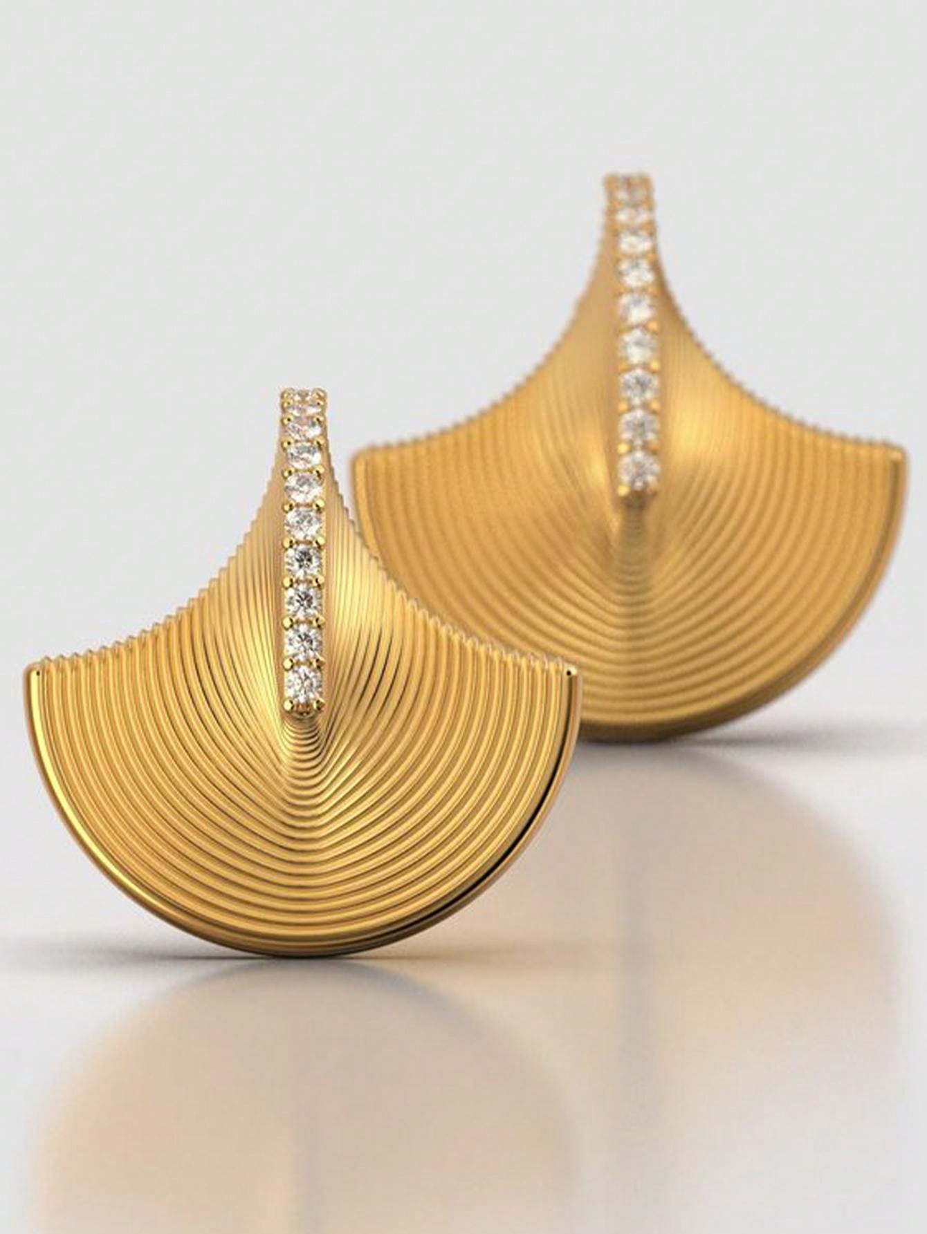 Shein - 1pair Seashell Shaped Earrings For Women, High Fashion Wave & Feather Fan Shaped Earrings That Match Any Outfits, Popular In Europe And America