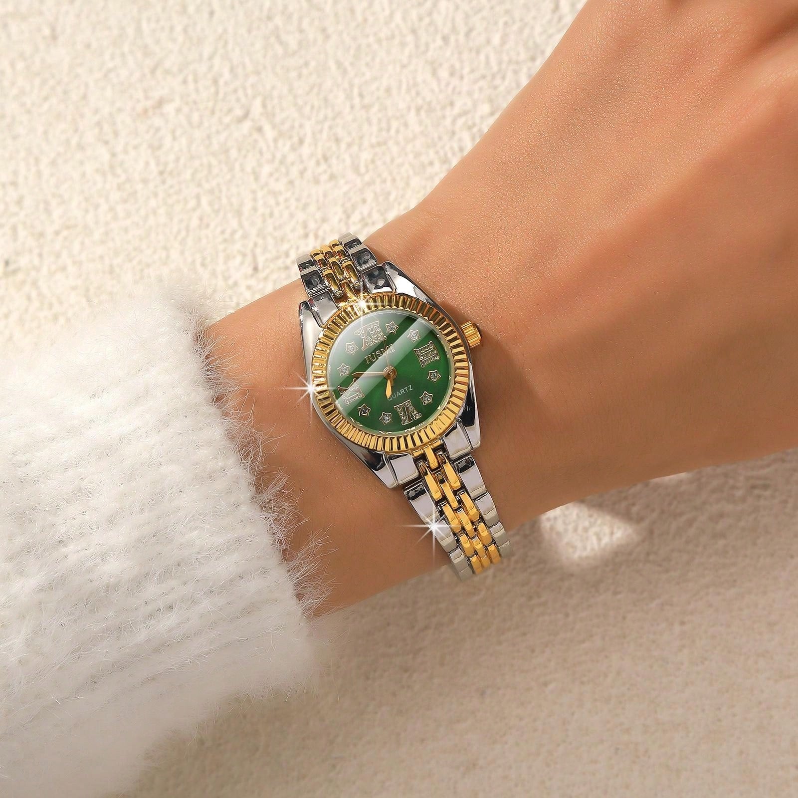 Shein - Stainless Steel Quartz Watch With Diamond Decoration