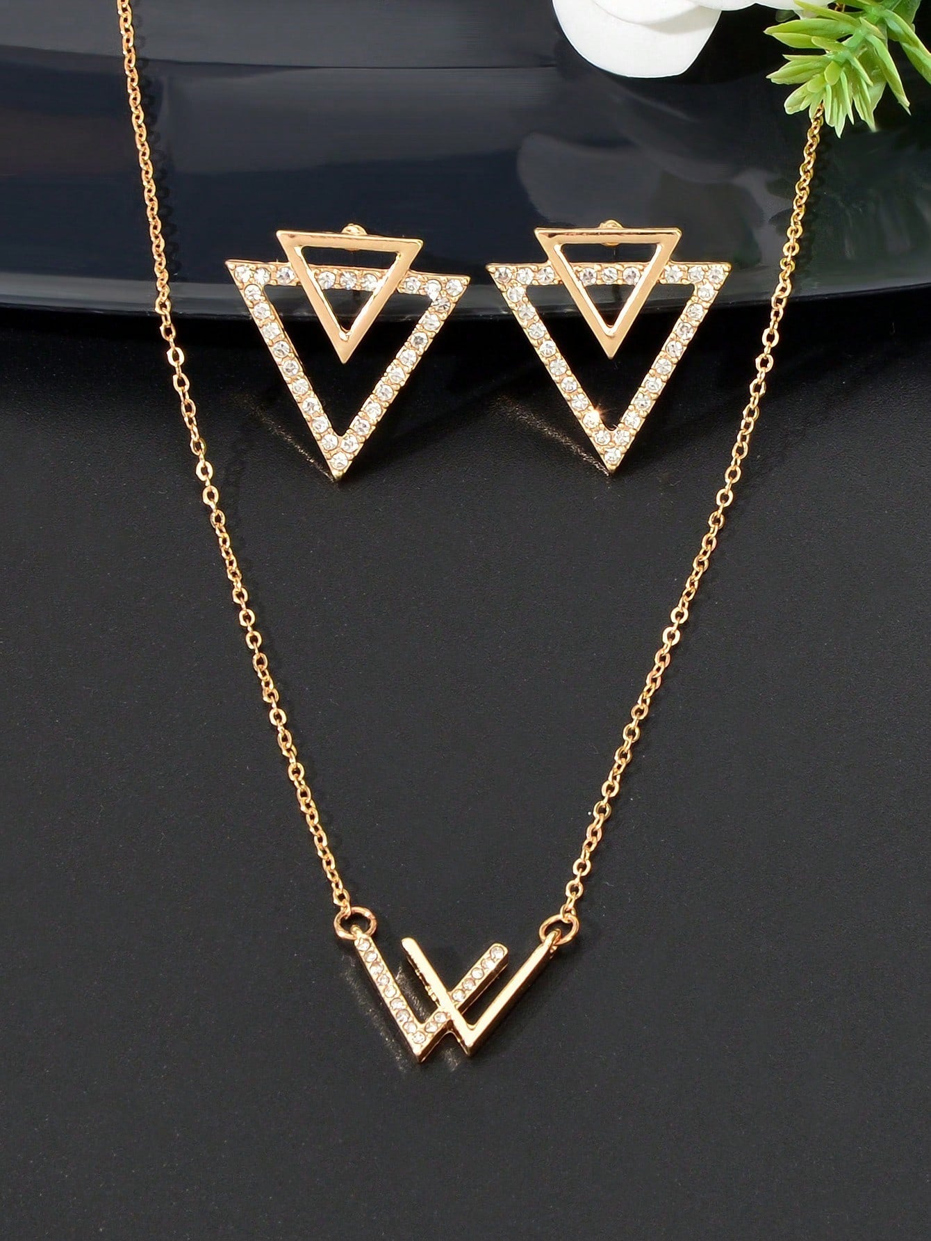 Shein - 3pcs Fashion Jewelry Set Rhinestone Decor Gold Chain Geometric Pendant Necklace Triangle Stud Earrings For Party