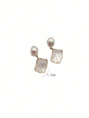 Shein - 1pc Shell Bead Necklace, Ring, Earrings Set For Women, Ideal As Gift, New Trendy Lock Collarbone Chain