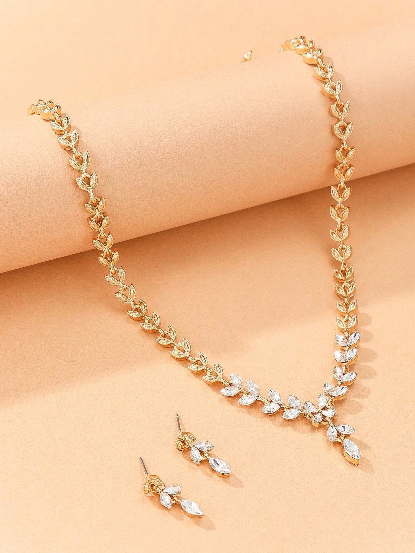 Shein - 3Pcs/Set Golden Alloy Leaf Shape & Rhinestone Decor Earrings And Necklace Set For Women