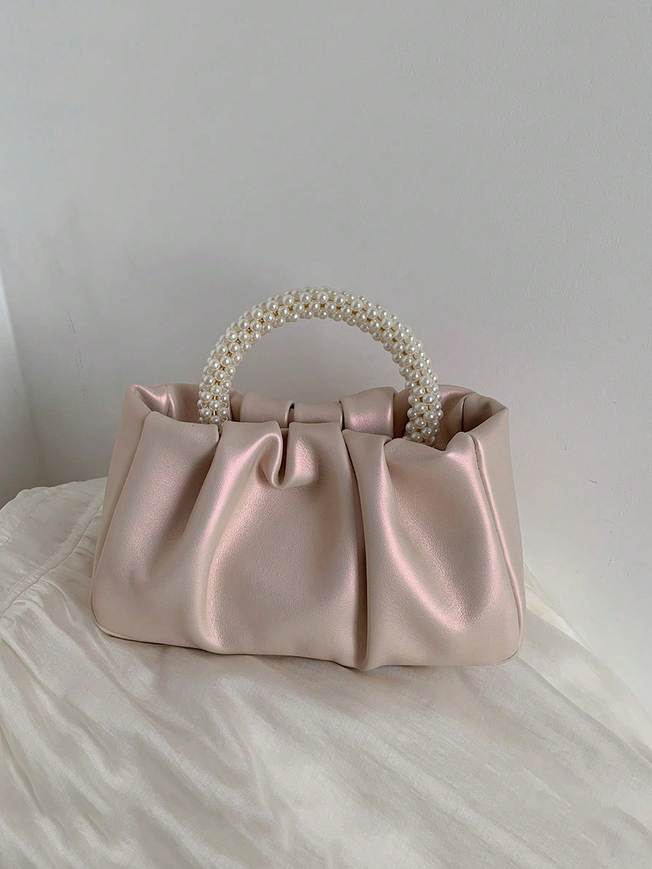 Shein - Argyle Princess Faux Pearl & Rhinestone Pearl Chain & Decor Faux Pearl Handle Cloud-Shaped Shoulder Bag