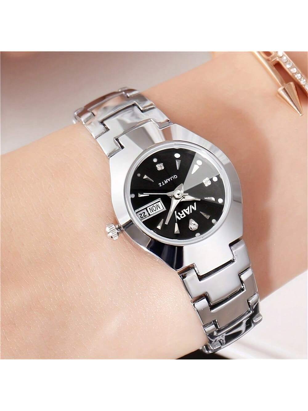 Shein - 2Pcs/Set Couple'S Quartz Watch With Calendar Function, Business & Fashion Design, Ideal Valentine'S Day Gift For Men & Women, Suitable For Daily Wear
