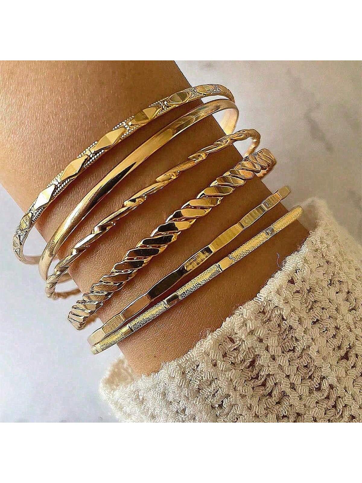 Shein - 6pcs/set Personality Love & Flower & Om & Uppercut Ring Shaped Creative Stainless Steel Bangle, Mideast Gold Color
