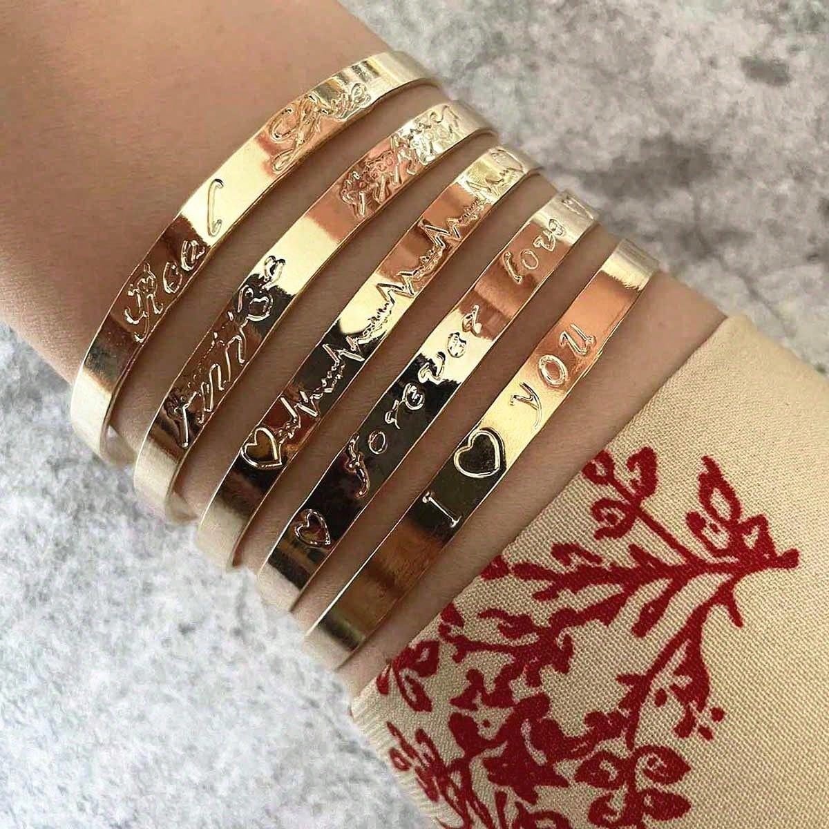 Shein - 6pcs/set Personality Love & Flower & Om & Uppercut Ring Shaped Creative Stainless Steel Bangle, Mideast Gold Color