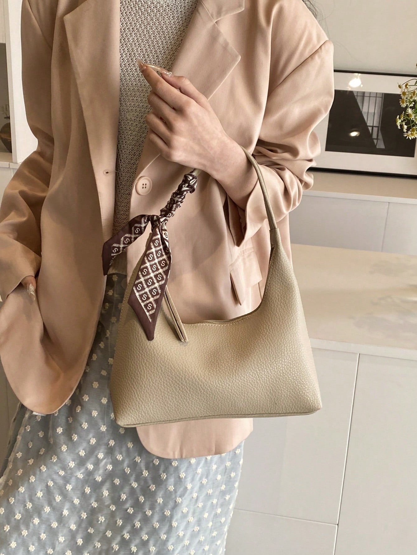 Shein - Simple Style Women'S Shoulder Crossbody Bag With Silk Scarf Gift