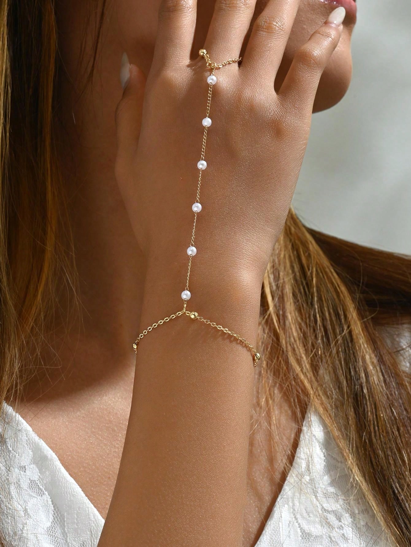 Shein - 1Pc Simple & Elegant Gold Tone Chain Bead Detail Linked Finger Bracelet