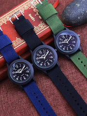 Shein - Unisex Casual Canvas Strap Watch For Students With Simple & Clear Numbers, Multifunctional Sports Quartz Watch With Night Light