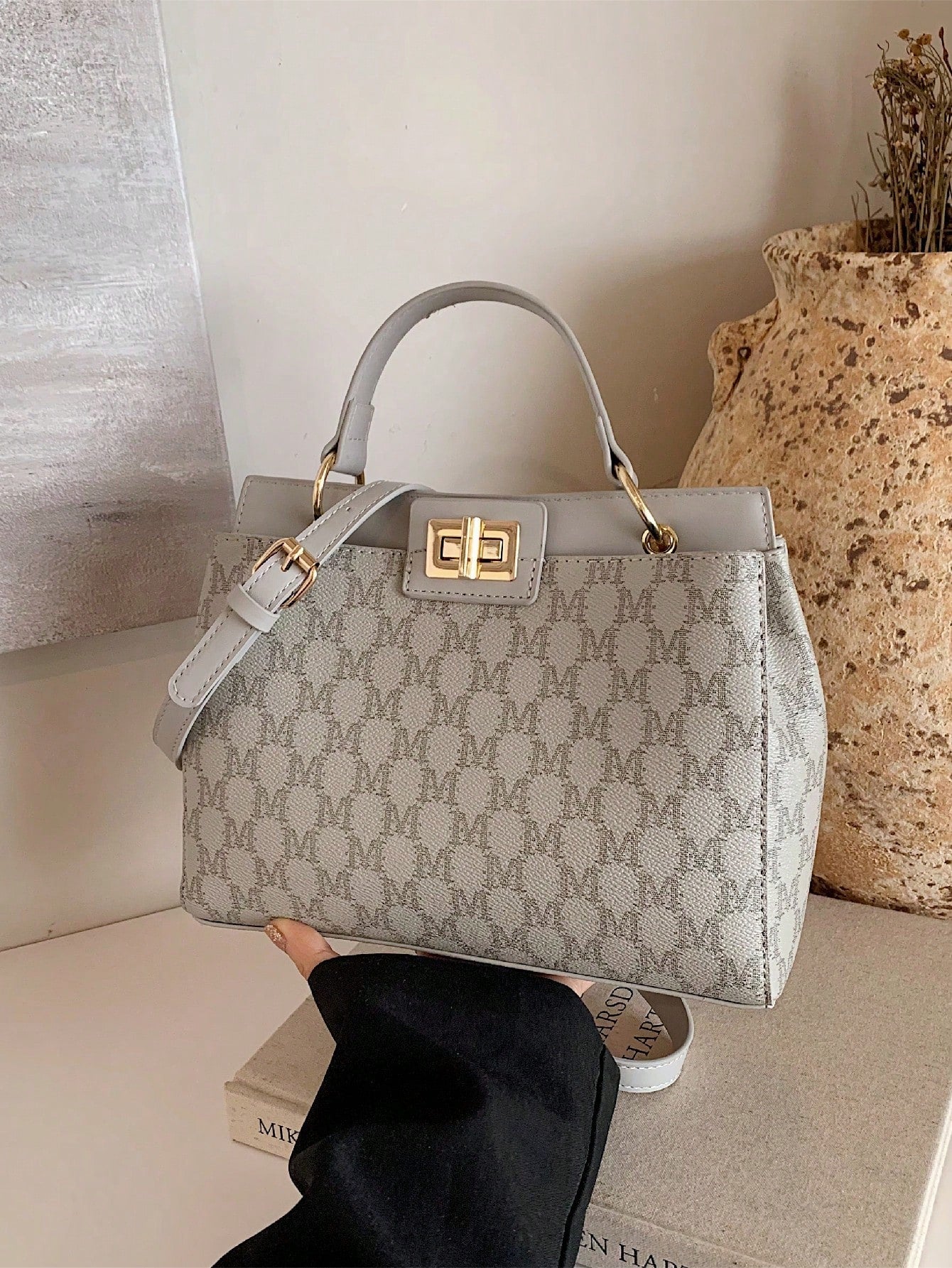 Shein - Fashion Hot European Retro Ladies Can Double-Sided Use Of Design Handbags