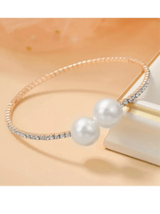 Shein - 2pcs White Minimalist Women Quartz Watch With Crystal Pearls & Asymmetrical Bracelet Set