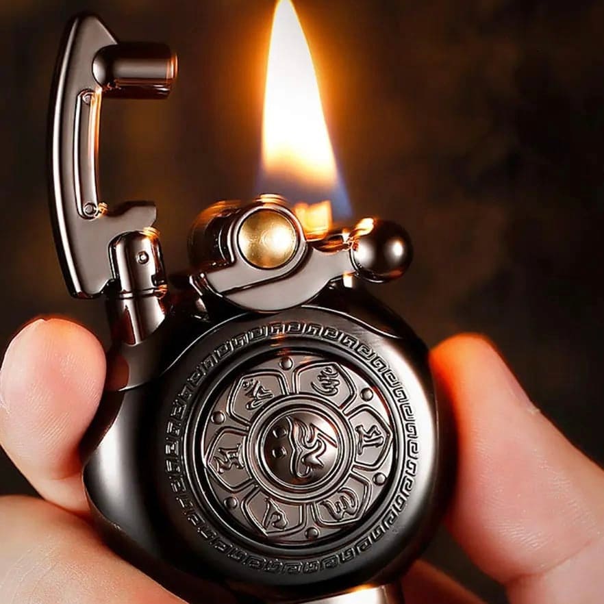 Timeline Vintage Lighter, Pressure Relief Lighter, Aigrette Classic Trench Lighter, Wheel Ignition Kerosene Lighter, Creative Rolling Tray Outdoor Windproof Lighter, Antique Soft Flame Lighter, Reusable Windproof Trench Lighter, Lift Arm Flame Lighters