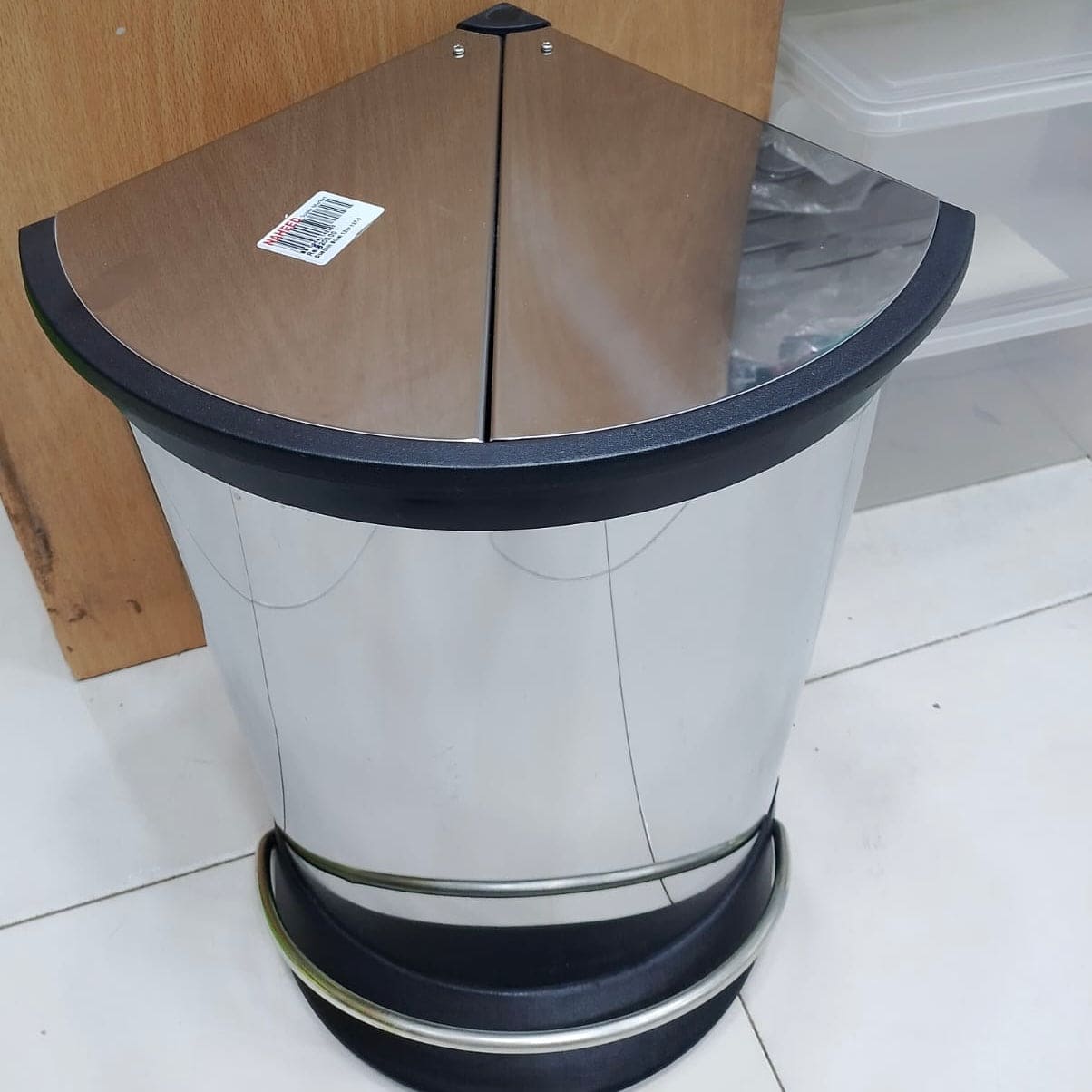 Triangle Trash Can, Butterfly Pedal Waste Bin, 12L Household Trash Solution, Stainless Steel Recycling Bins, Kitchen Bathroom Trash Collector